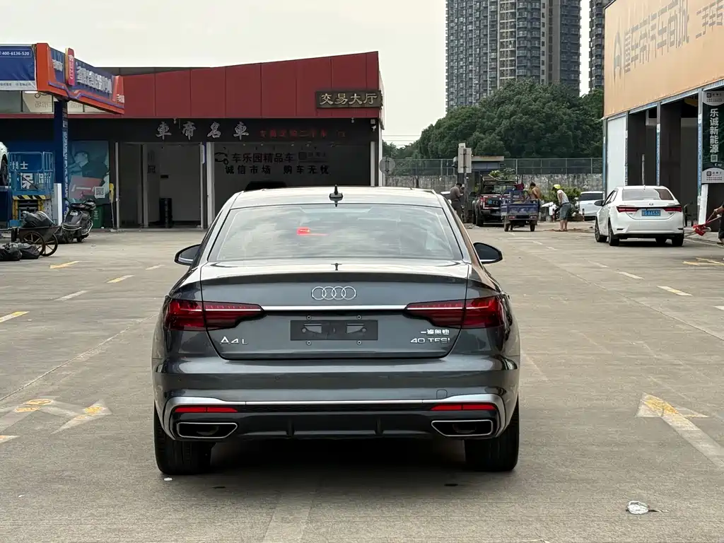 Audi A4L — миниатюра 18