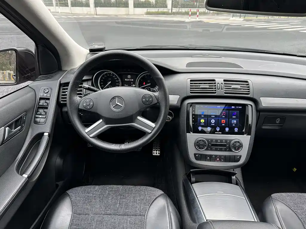 MERCEDES-BENZ R CLASS