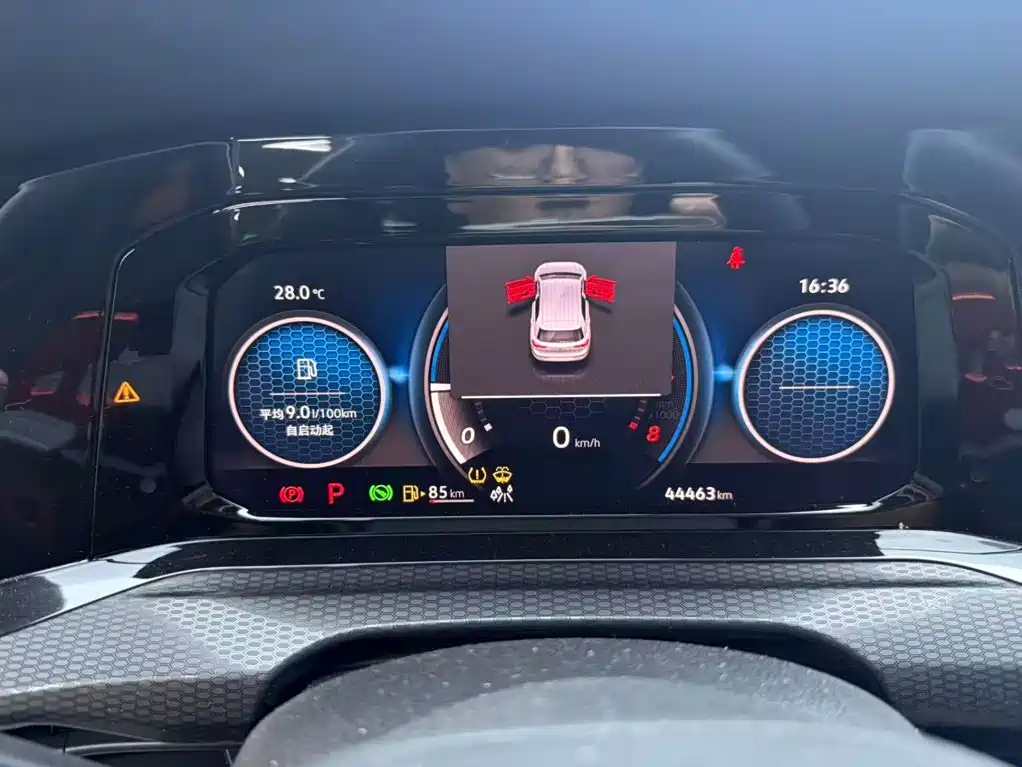 Volkswagen Golf GTI — миниатюра 10