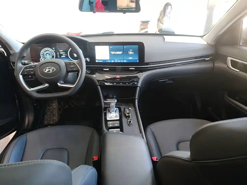 Hyundai Mistra — миниатюра 10