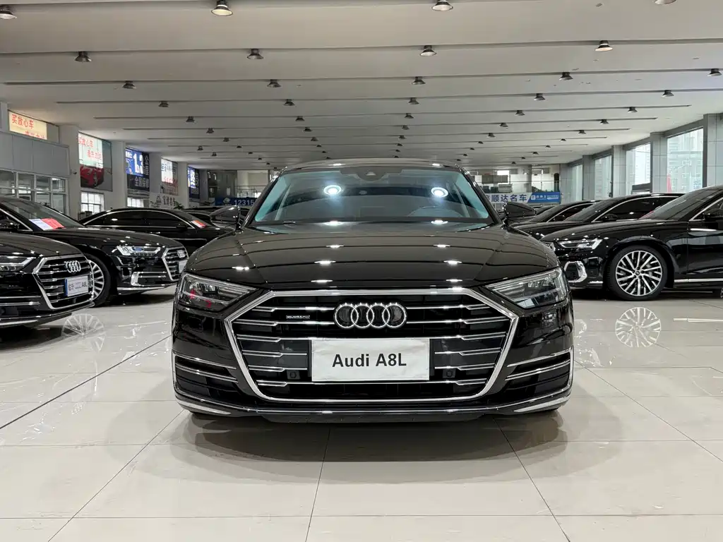 Audi A8 — миниатюра 2