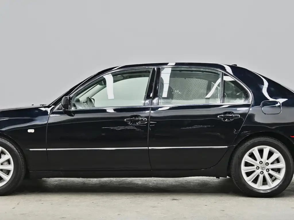 Lexus LS — миниатюра 28