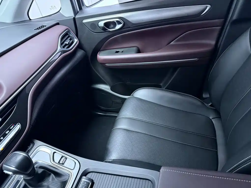 GAC Motor Trumpchi M6 — миниатюра 13