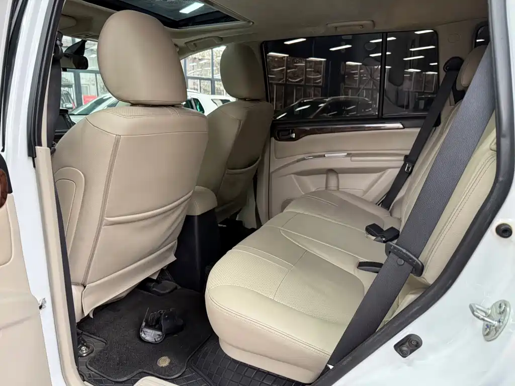 MITSUBISHI PAJERO JINCHANG