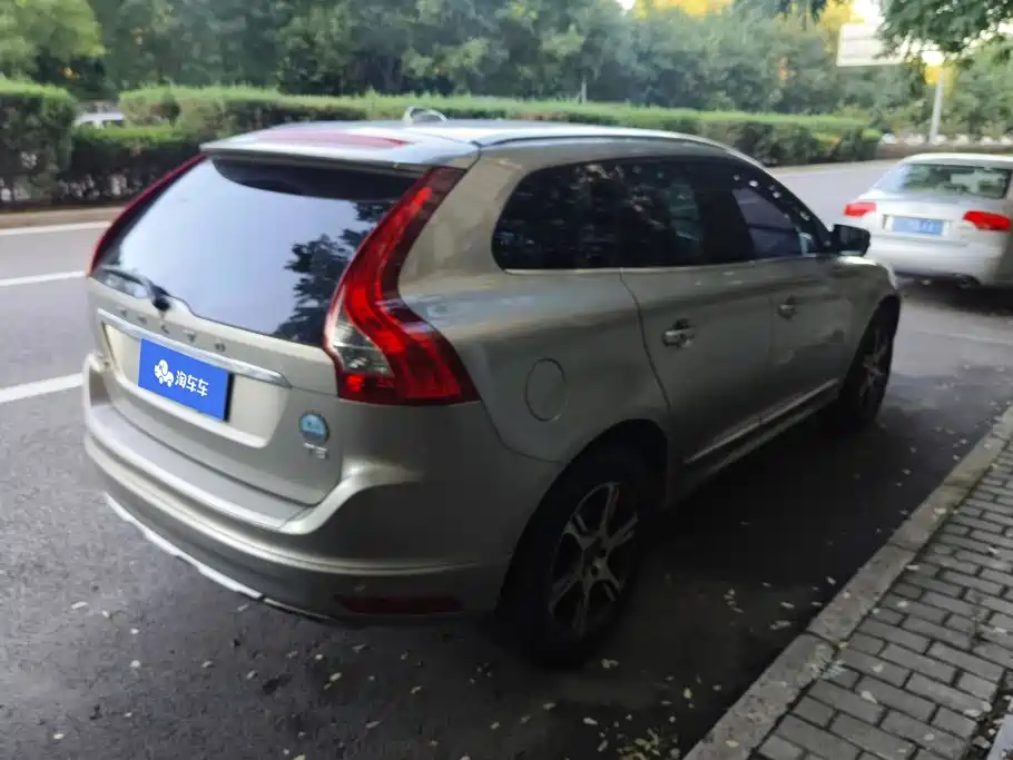 Volvo XC60 (Import) — миниатюра 3