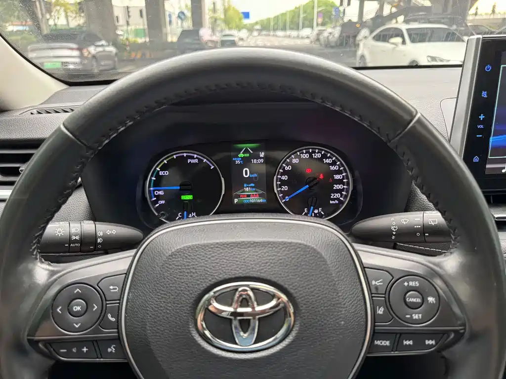 Toyota Wildlander — миниатюра 14