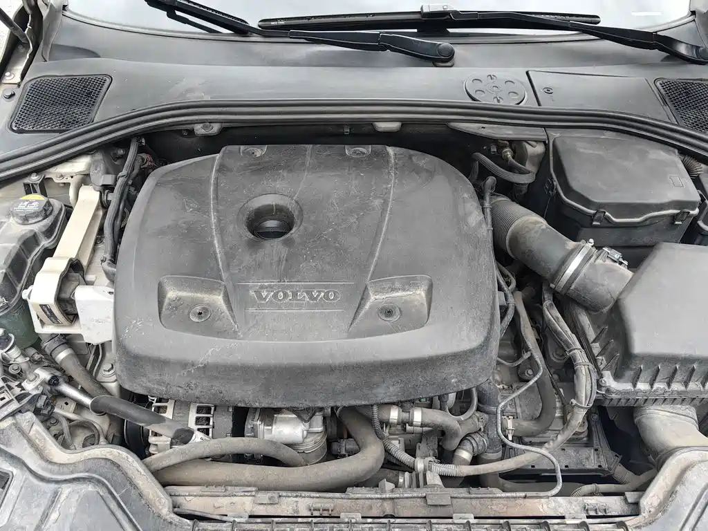 Volvo S60 — миниатюра 17