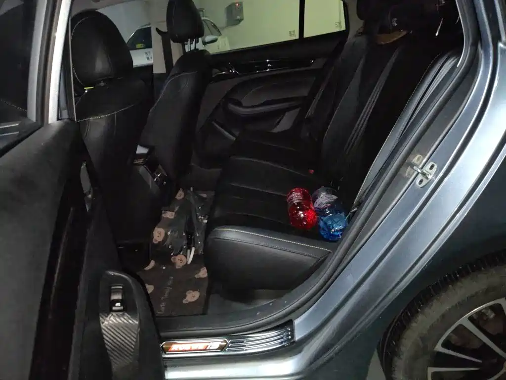 Roewe i5 — миниатюра 15