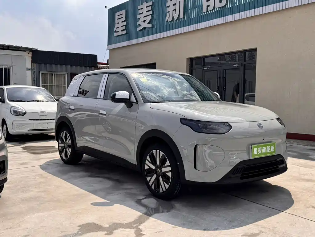 Leapmotor A10 - фото 3