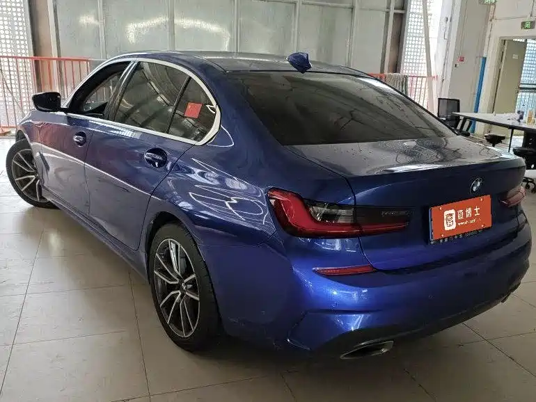 BMW 3 Series — миниатюра 4