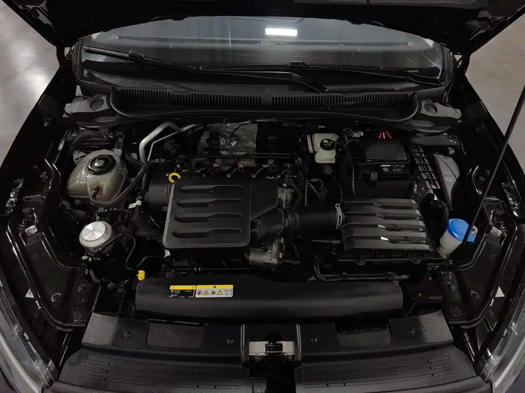 Volkswagen Lavida — миниатюра 6