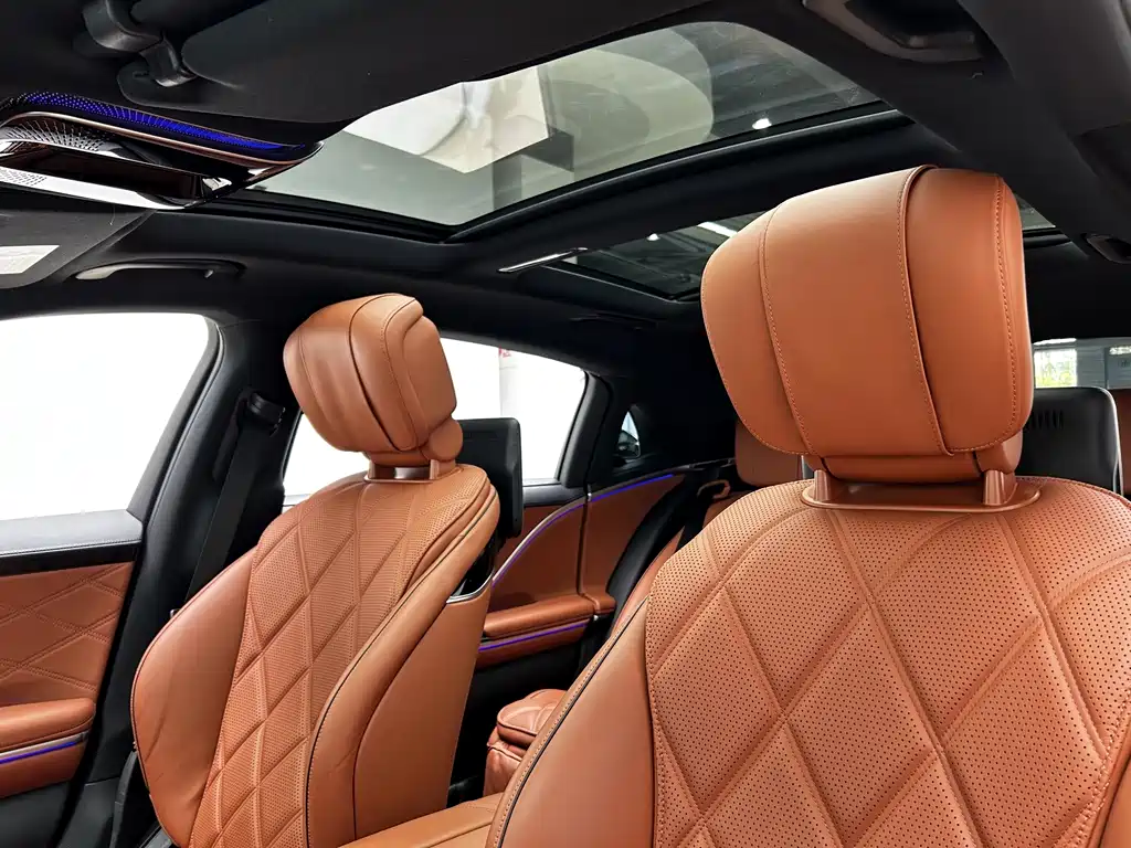 Mercedes-Benz S-Class — миниатюра 13