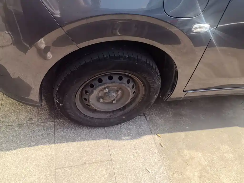 Wuling Hongguang EV — миниатюра 23