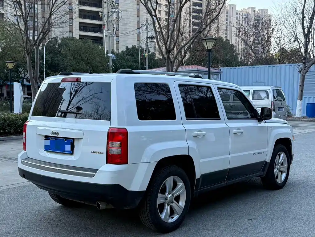 Jeep Patriot — миниатюра 2