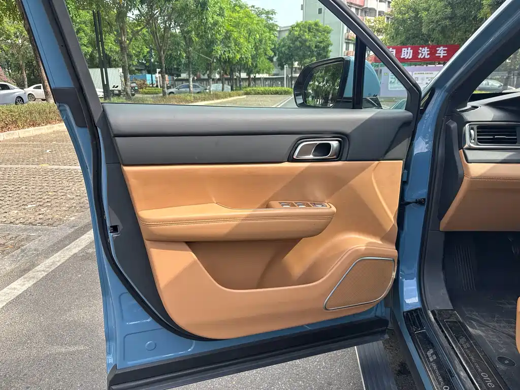 Li Auto Li ONE — миниатюра 24