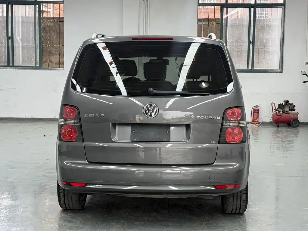 Volkswagen Touran — миниатюра 9