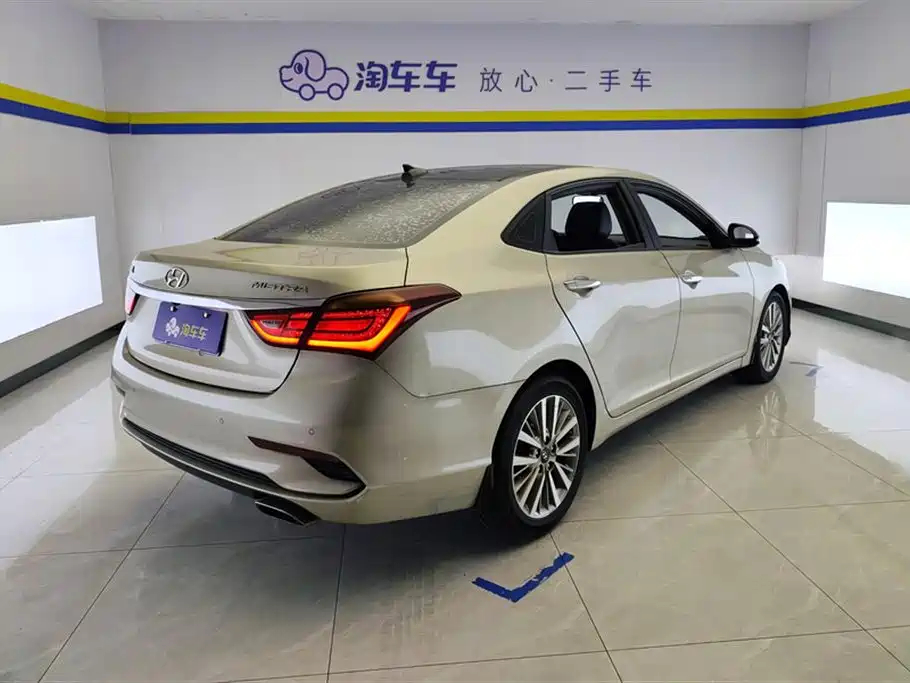 Hyundai Mistra - фото 3