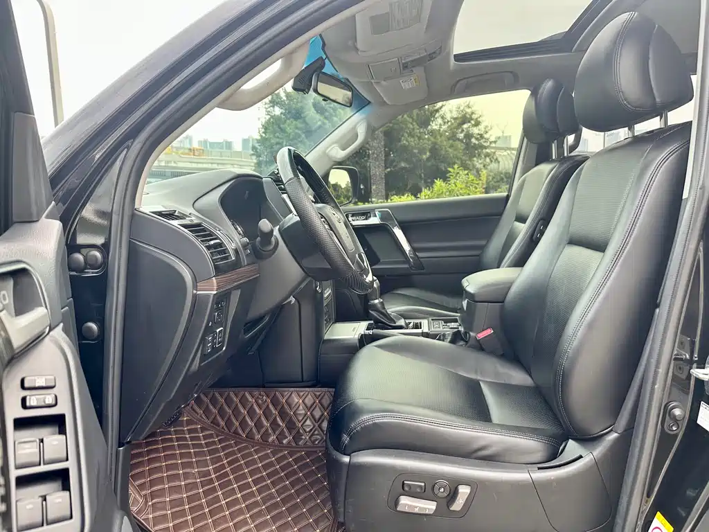 Toyota Prado — миниатюра 6