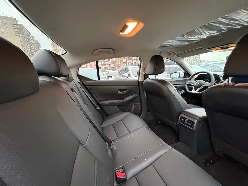 Nissan Sylphy — миниатюра 7