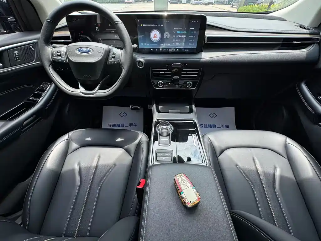 Ford Edge — миниатюра 5