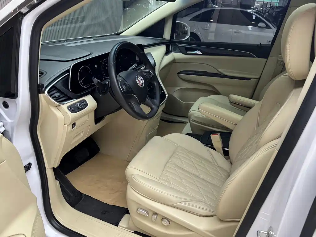 Buick GL8 — миниатюра 4