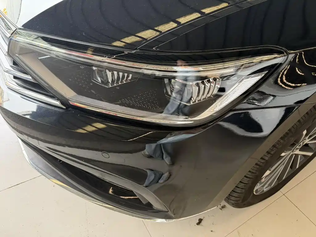 Volkswagen Magotan — миниатюра 4