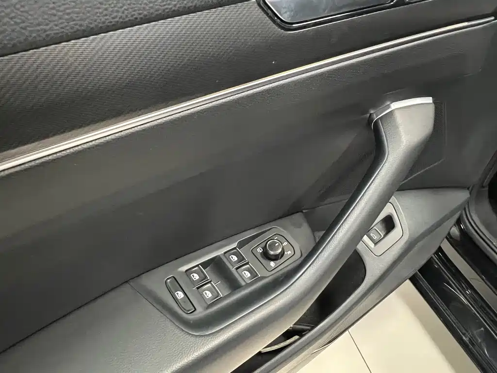 Volkswagen Magotan — миниатюра 15