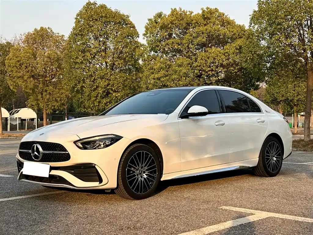 Mercedes-Benz C-Class 2023
