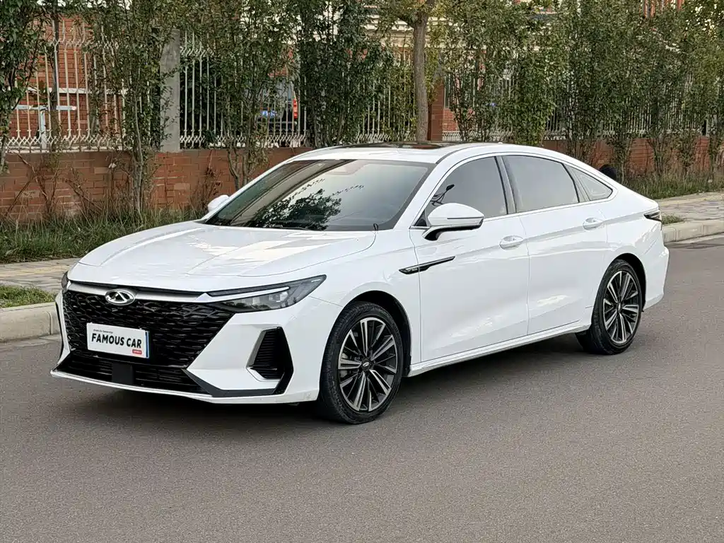 Chery Arrizo 8