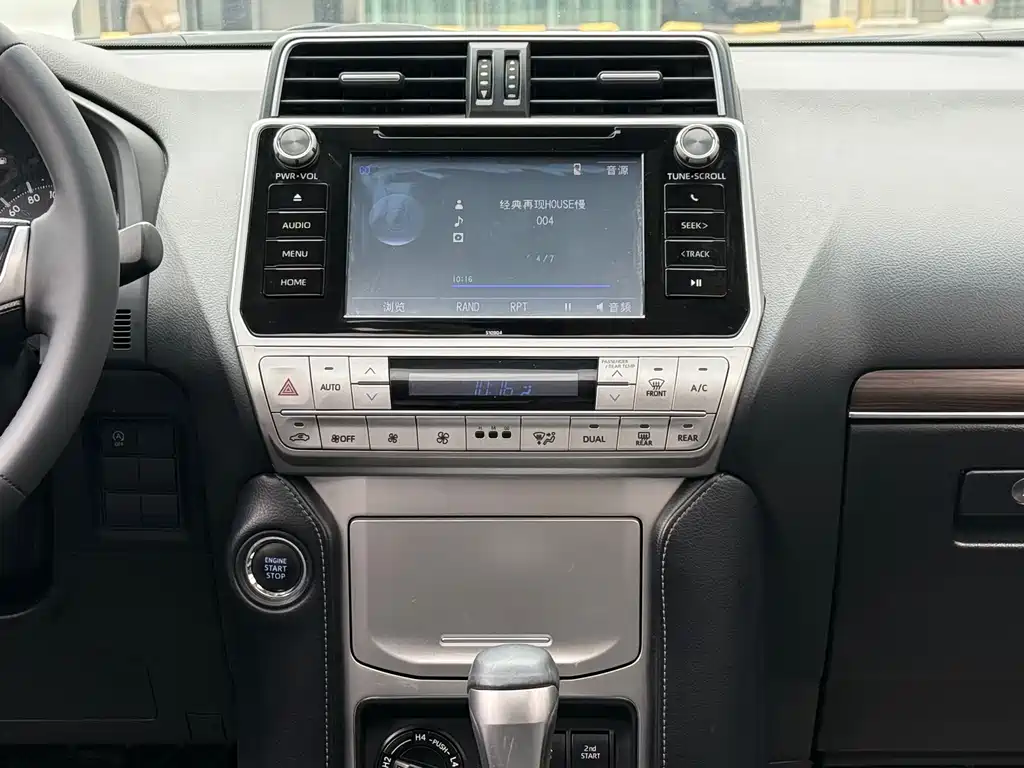 Toyota Land Cruiser Prado 2018 3.5L AT TX