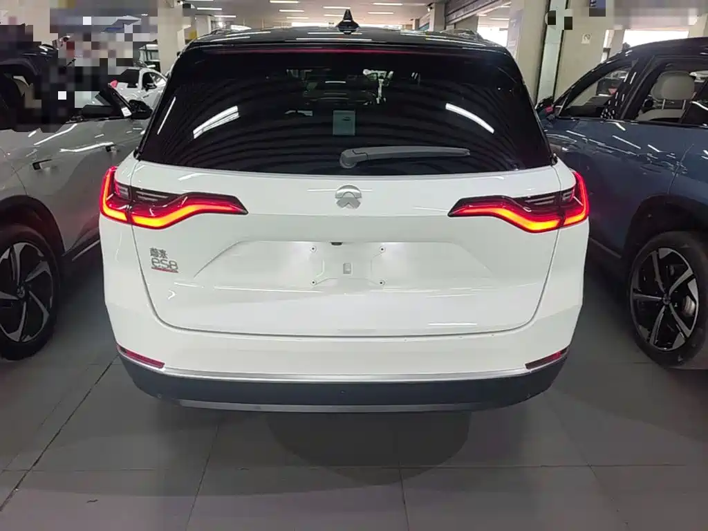 NIO ES8 — миниатюра 6
