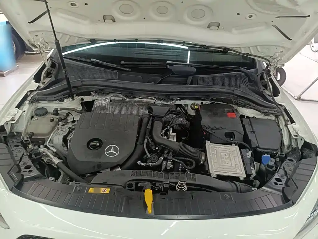 Mercedes-Benz GLA — миниатюра 20