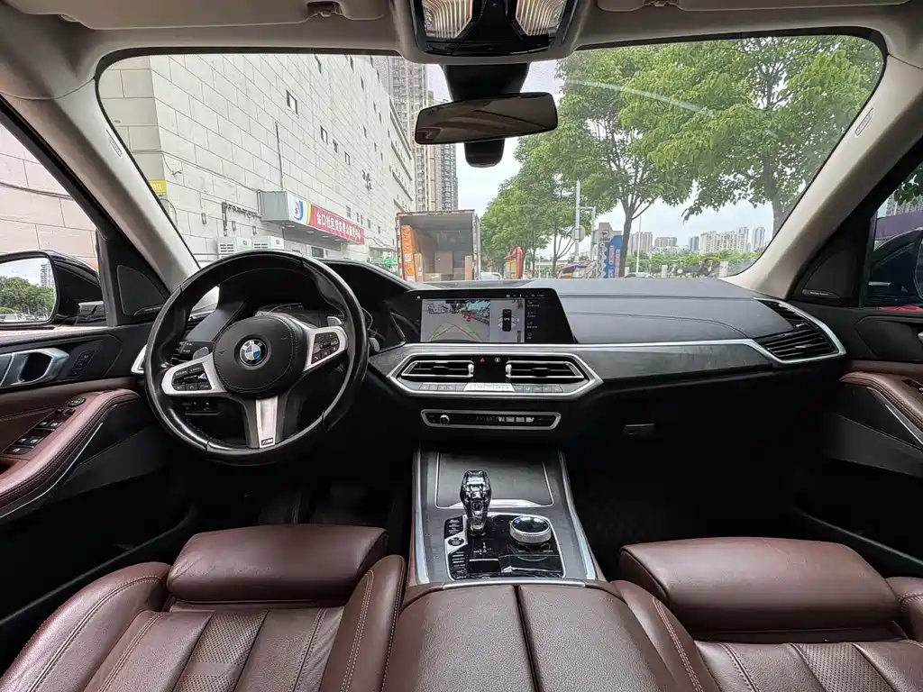 BMW X5 2022 xDrive40i M Sport