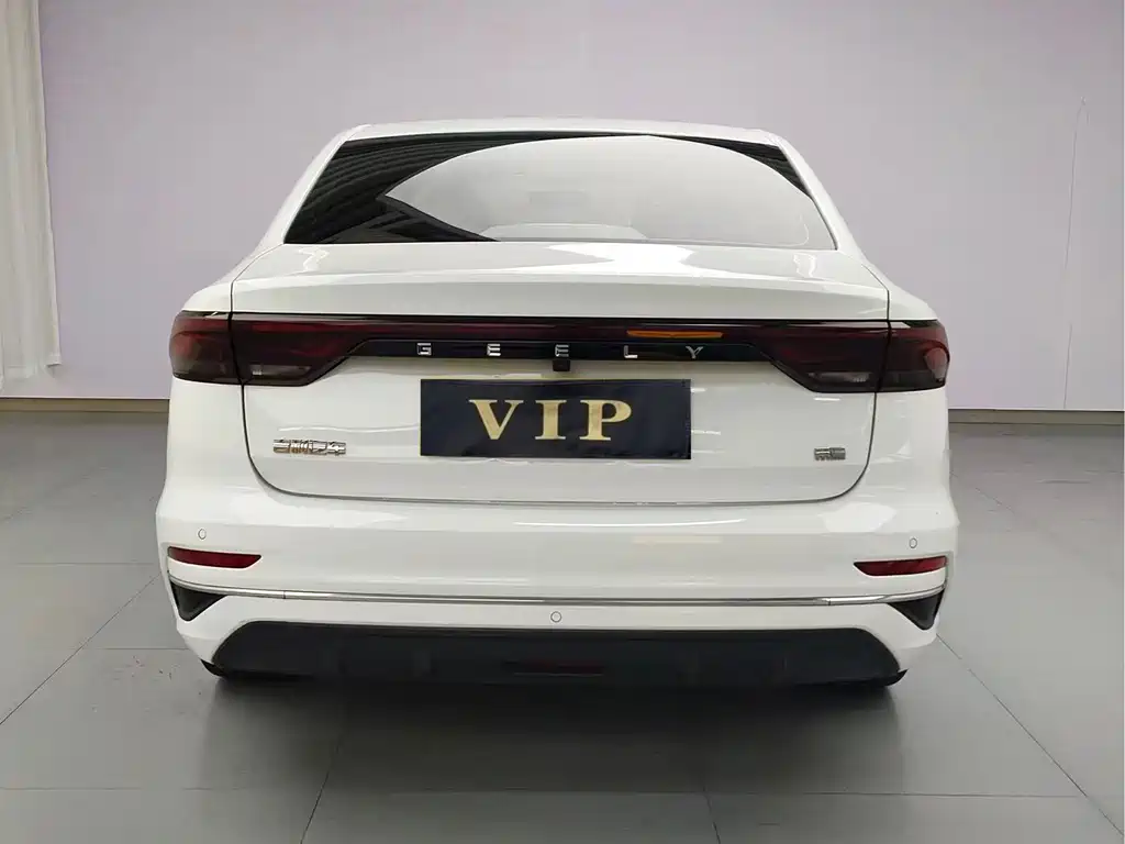 Geely Emgrand — миниатюра 8