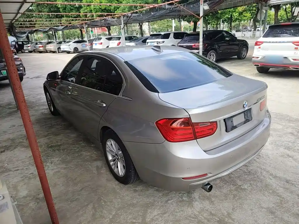 BMW 3 Series — миниатюра 5