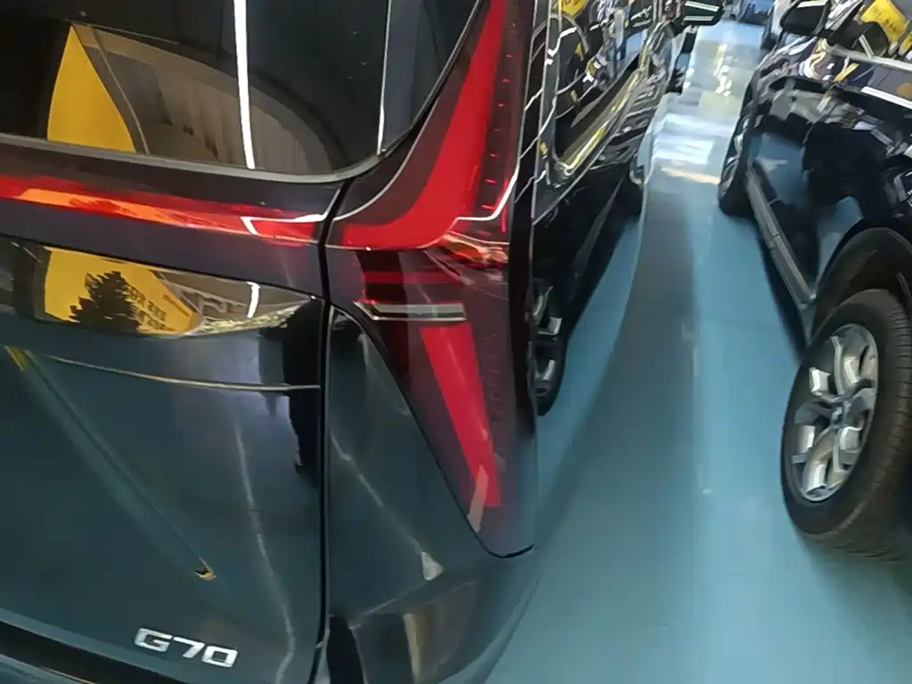 MAXUS G70 — миниатюра 8