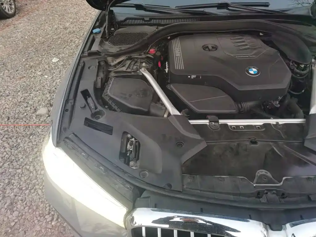 BMW 5 Series — миниатюра 20