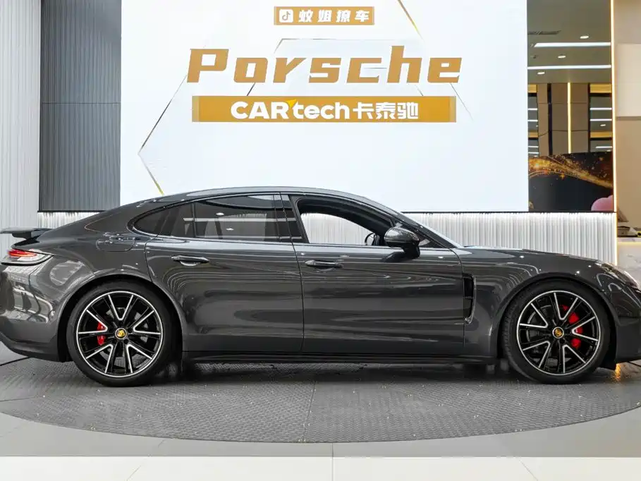 Porsche Panamera — миниатюра 4