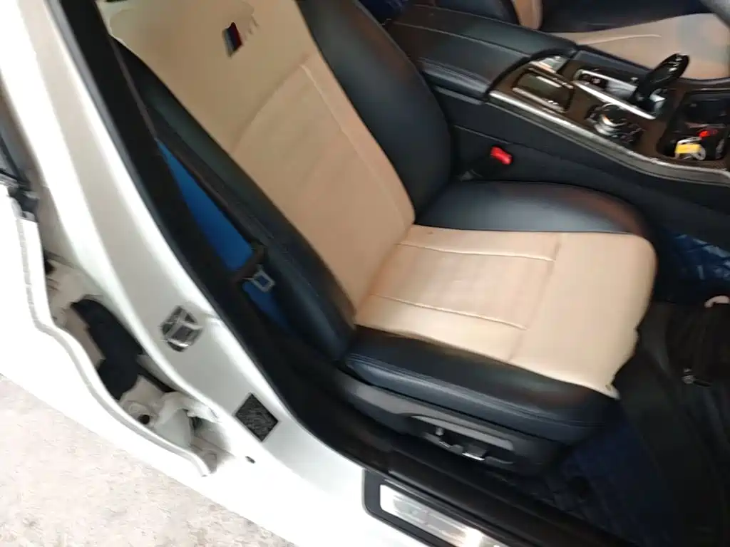 BMW 5 Series — миниатюра 25