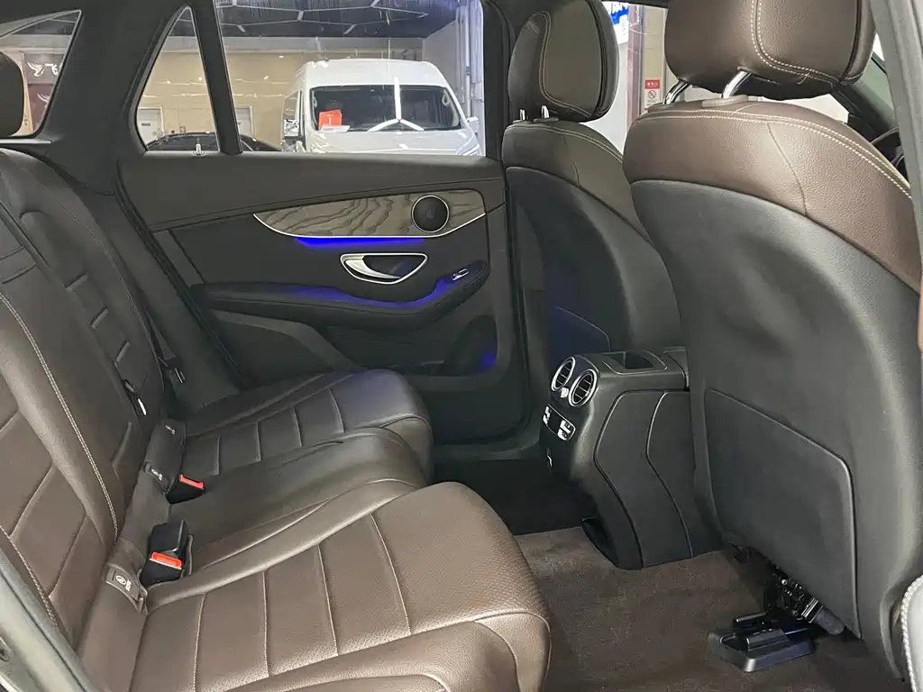 Mercedes-Benz GLC — миниатюра 11
