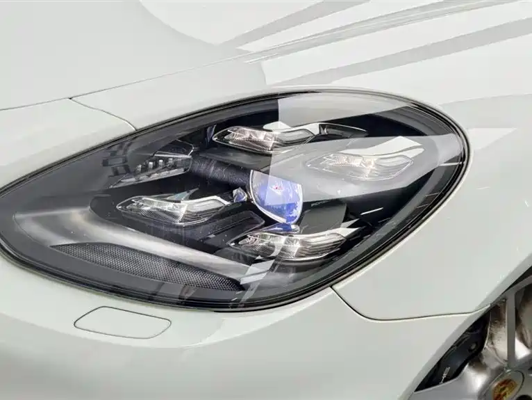 Porsche Panamera — миниатюра 8
