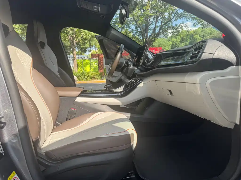 BYD Qin PLUS — миниатюра 15