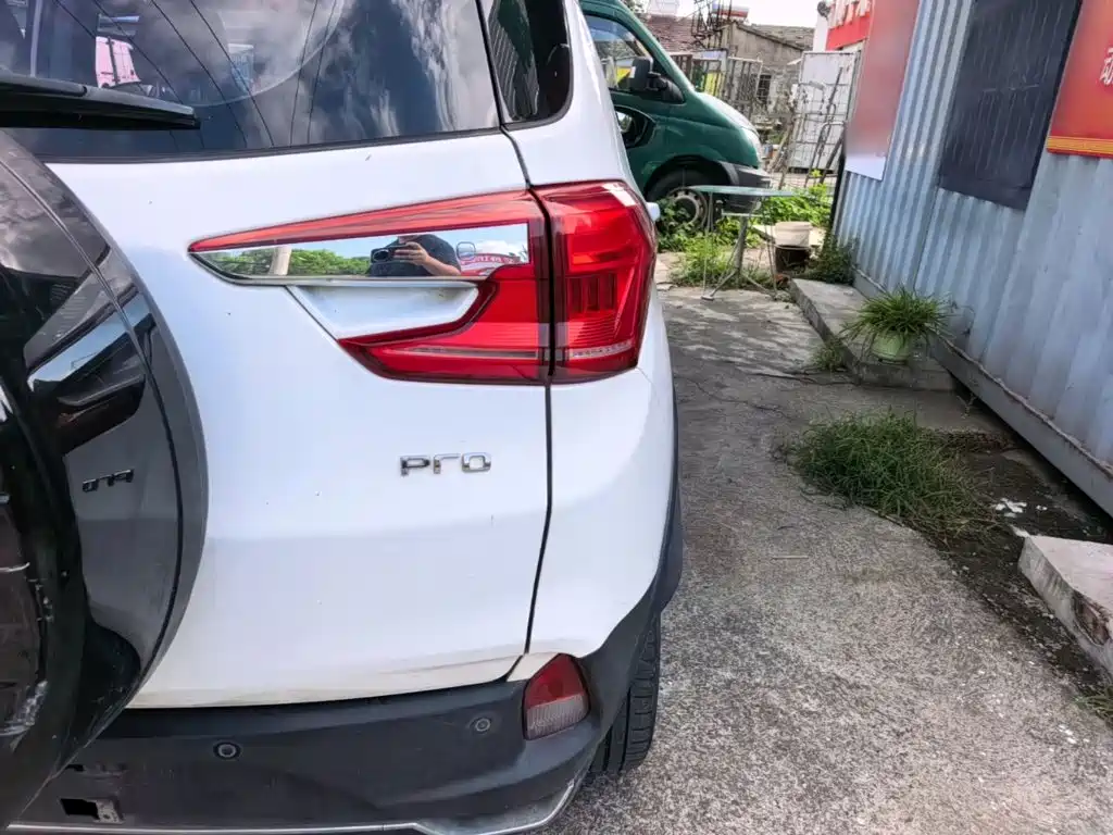 BYD Yuan Pro — миниатюра 8