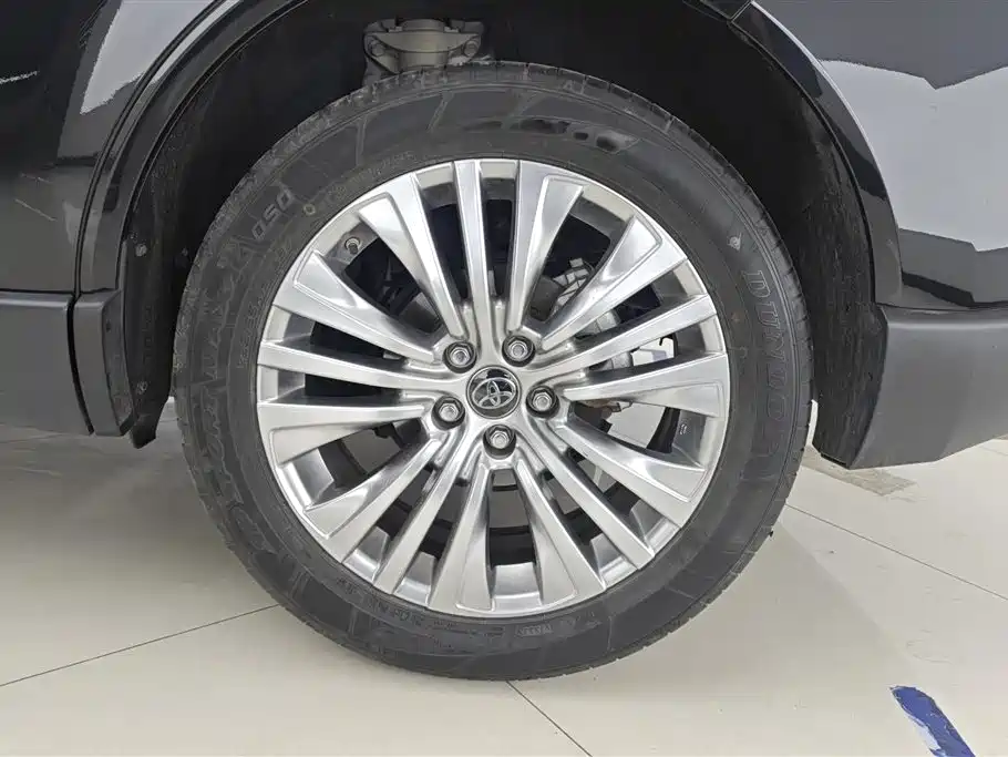 TOYOTA LING FANG HARRIER