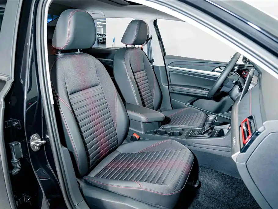 Volkswagen Lavida — миниатюра 18