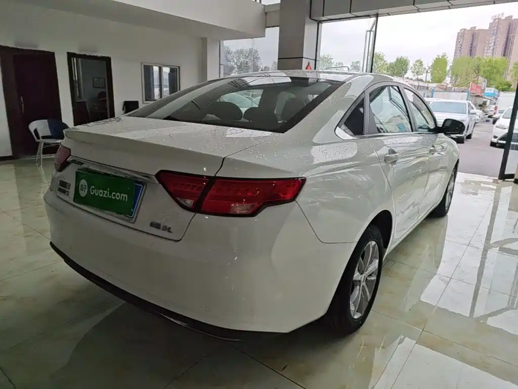 Geely Emgrand GL — миниатюра 7