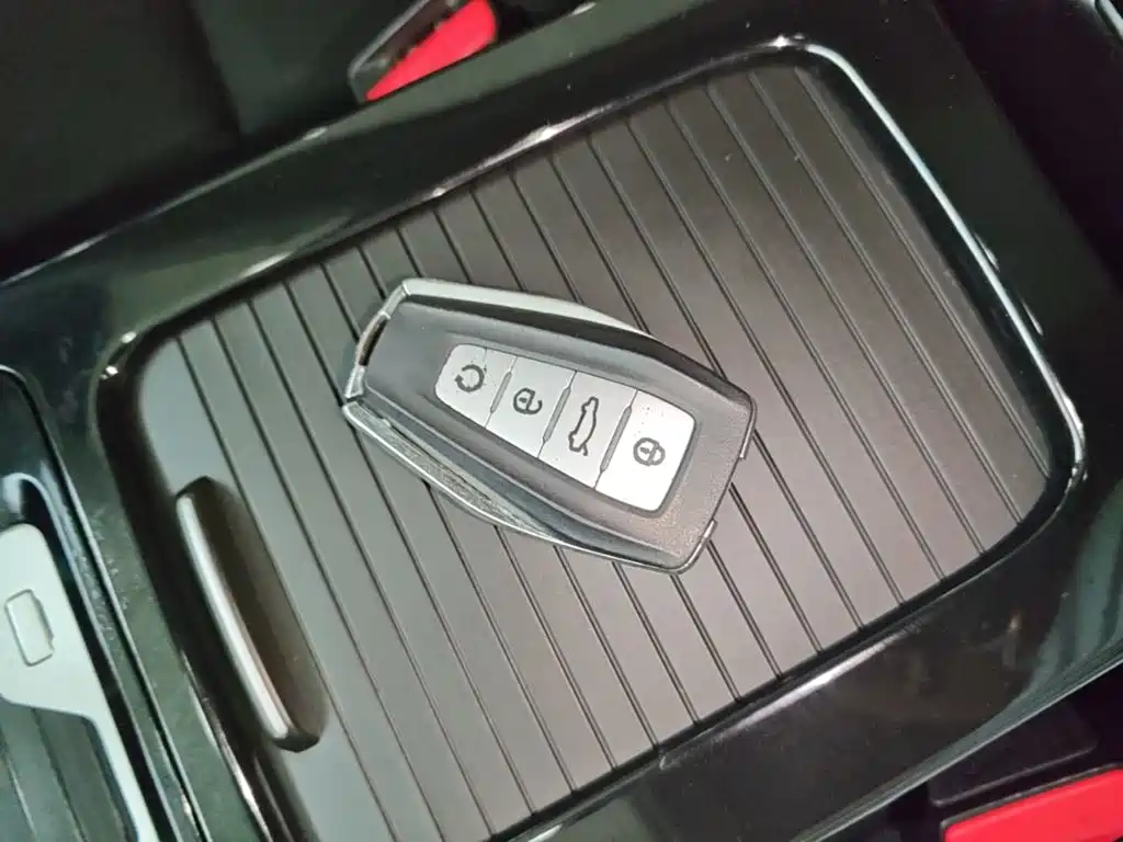 Geely Emgrand GL — миниатюра 9