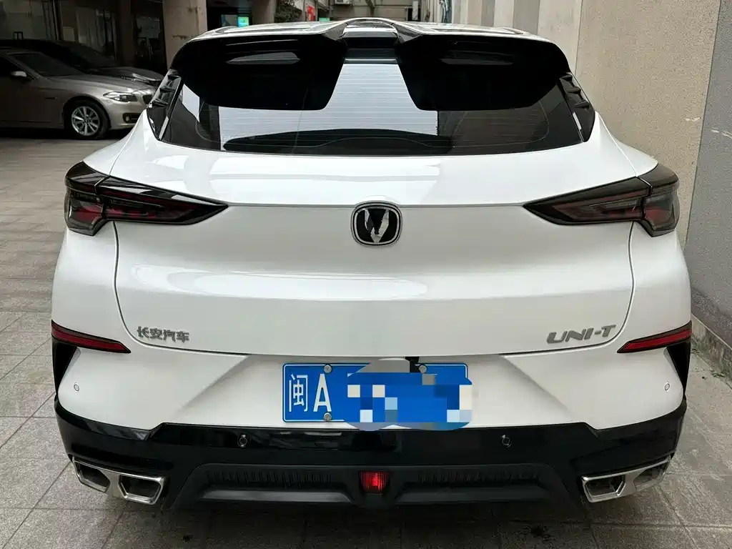 CHANGAN UNI T