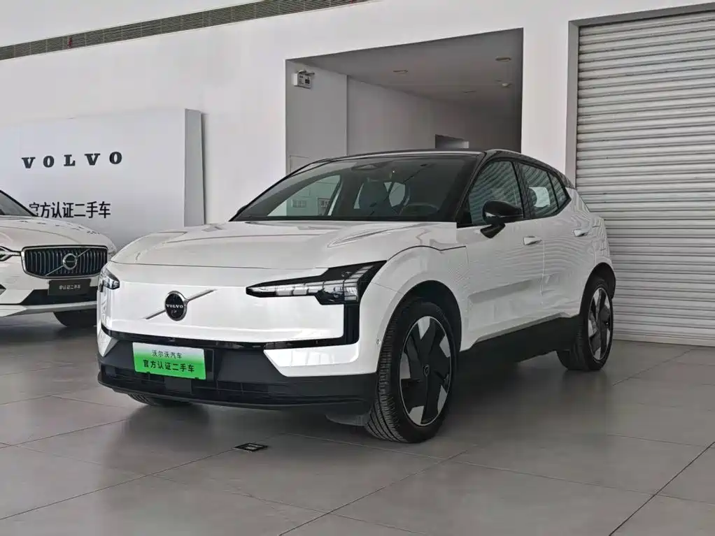 Volvo EX30