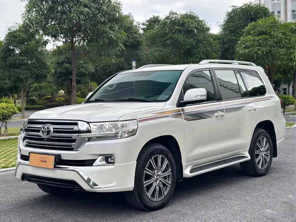 Toyota Land Cruiser 2019